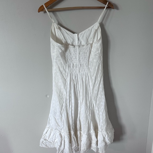White 100% Cotton Button-Down Sundress With Pockets - Picture 5 of 7